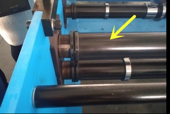 طول عمر ماشین بیشتر دستگاه کلاچ دستگاه دو لایه سقف رول شکل گیری ماشین