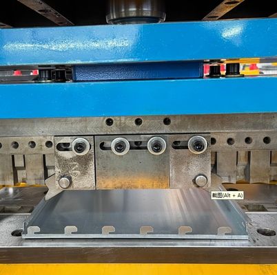 ماشین ساخت پروفایل پنل پشتی قفسه های سوپرمارکت فلزی